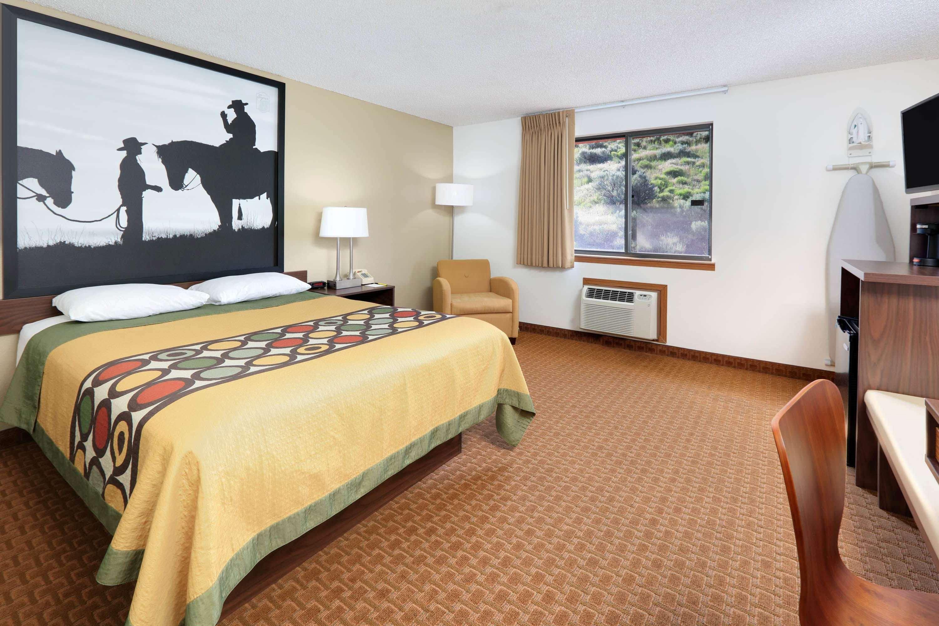 Super 8 By Wyndham Cody Hotel Exterior photo